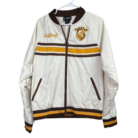 Harry Potter Other - Harry Potter Hufflepuff Loyal Jacket Exclusive of Decoration Small
